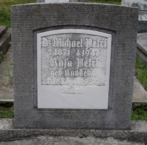 Petri Michael 1871-1943 Kabdebo Rosa 1873-1954 Grabstein